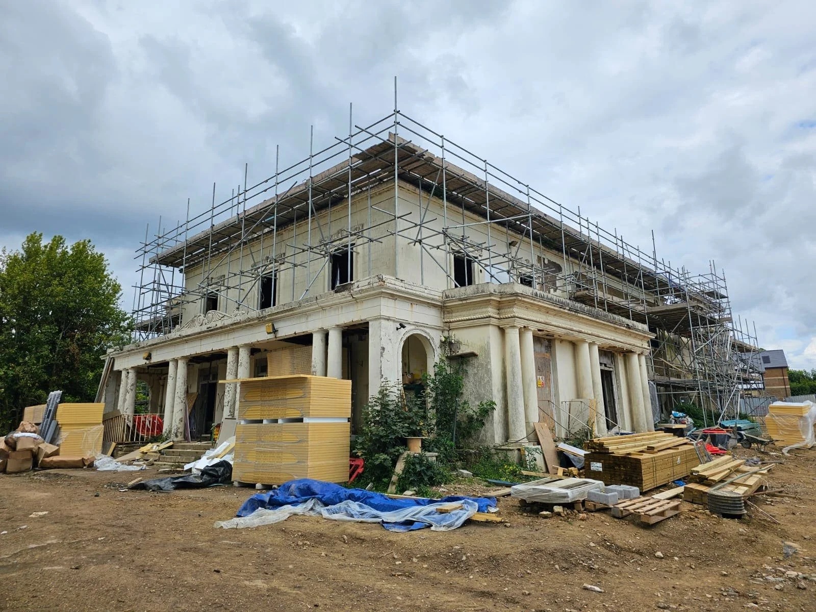 Manor House