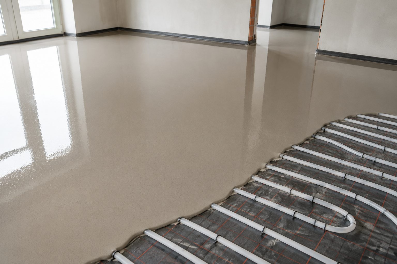 Screeding